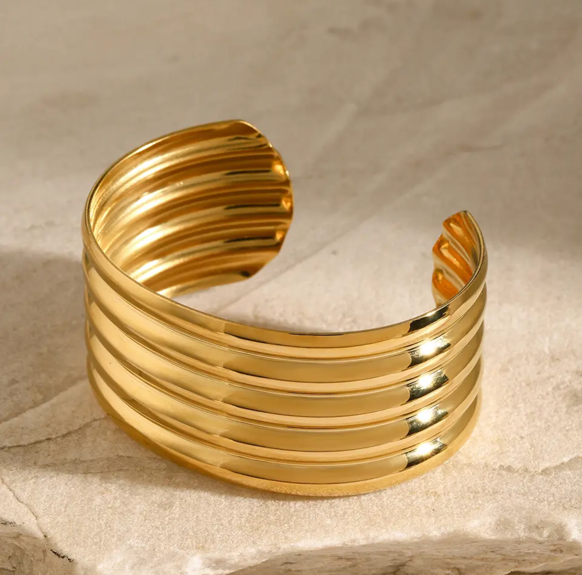 Brazalete metal rayado