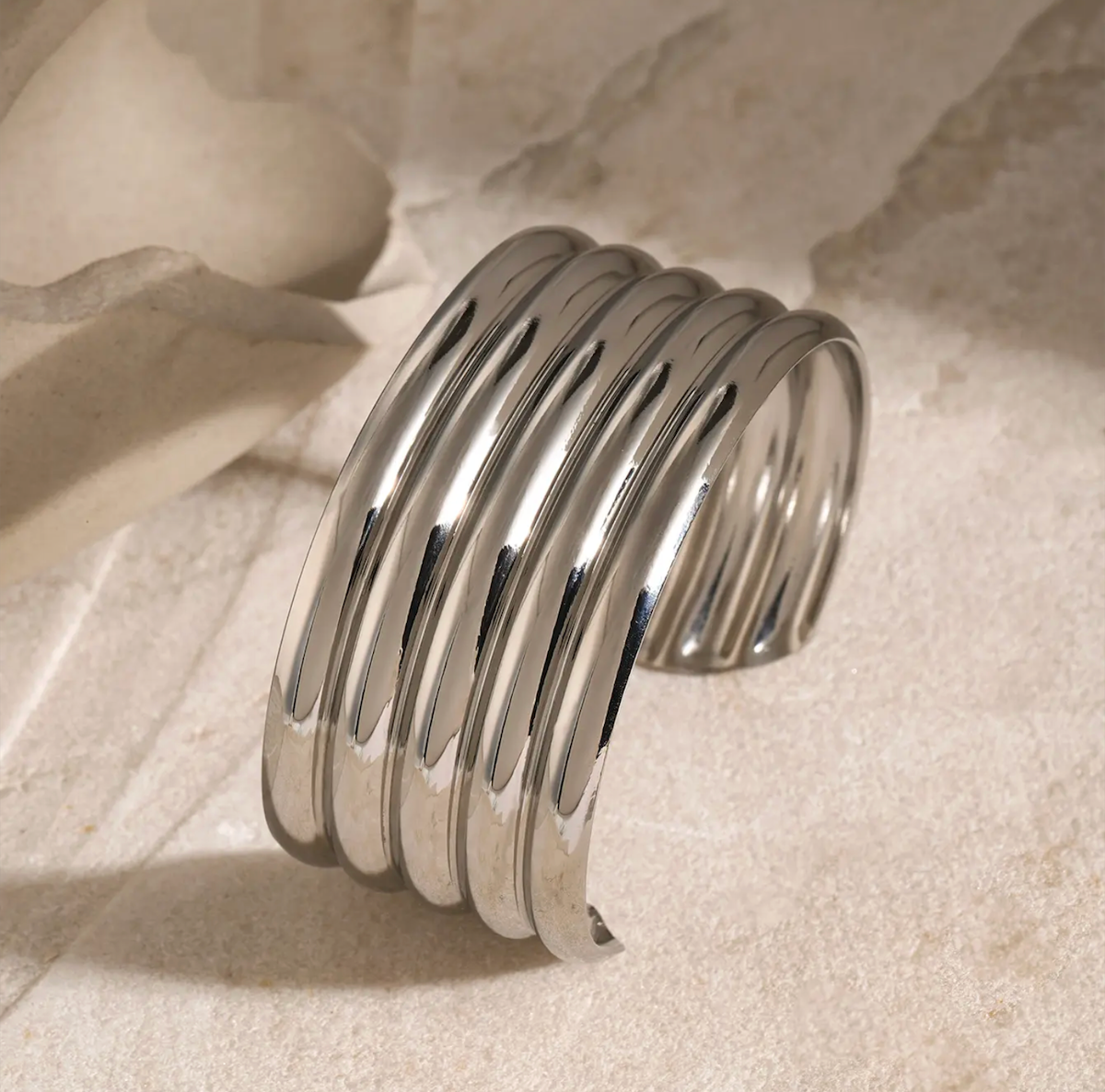 Brazalete metal rayado
