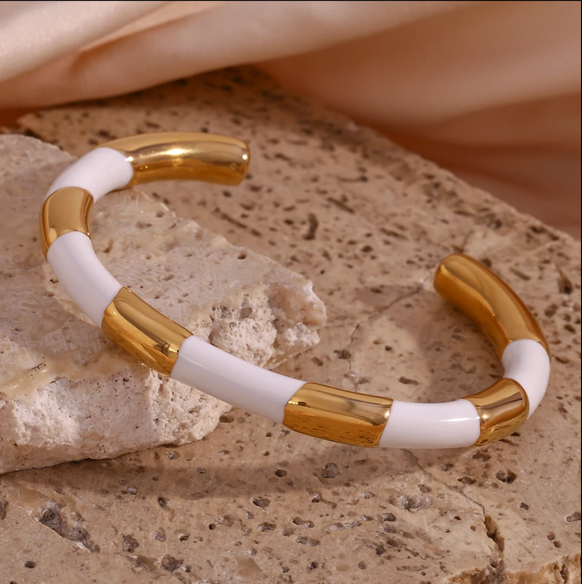Brazalete egipcio