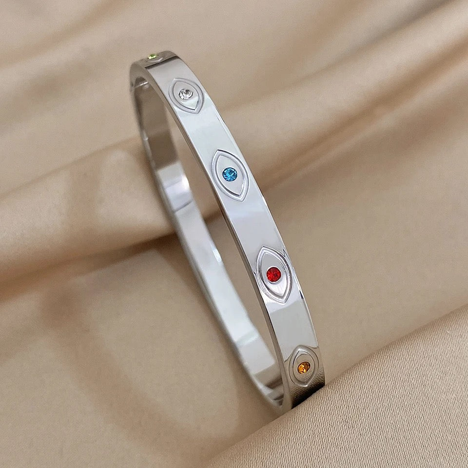 Pulsera ojitos circonia