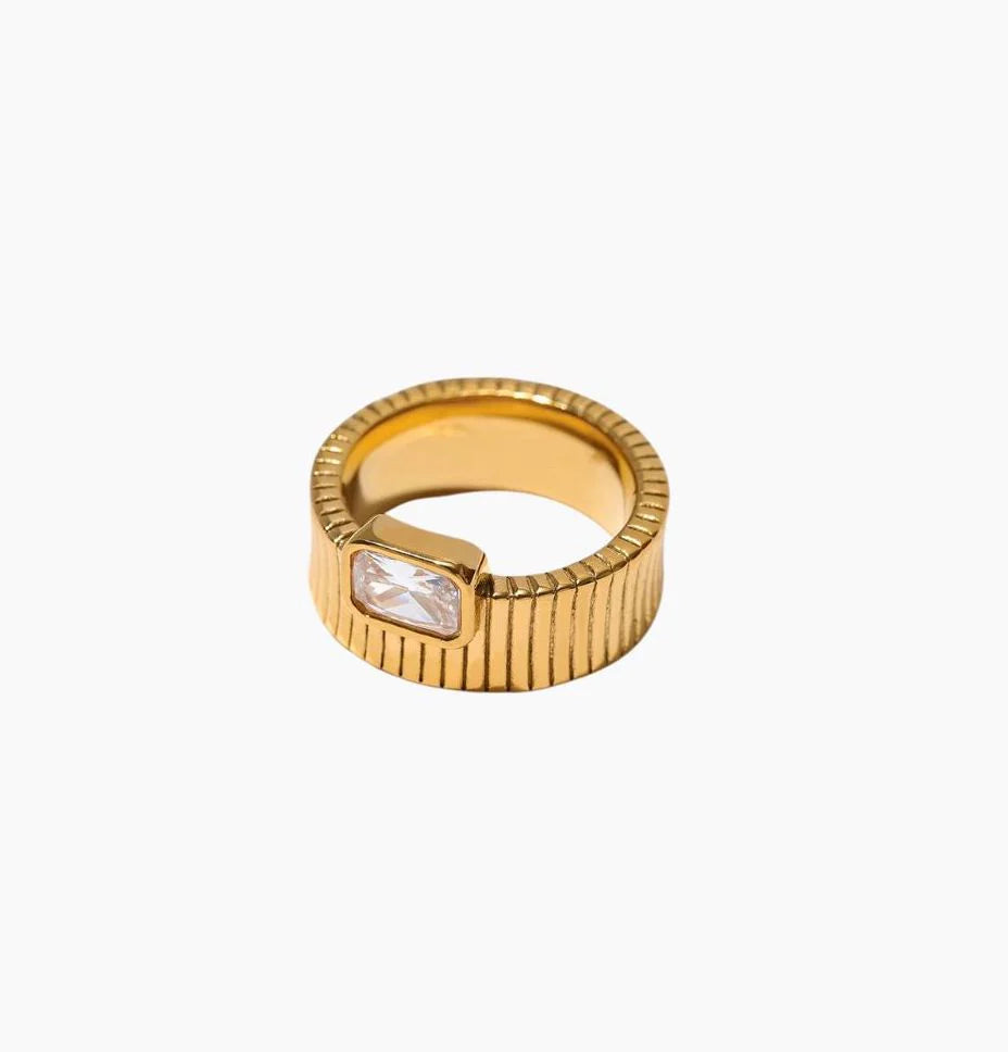Anillo circonita cúbica
