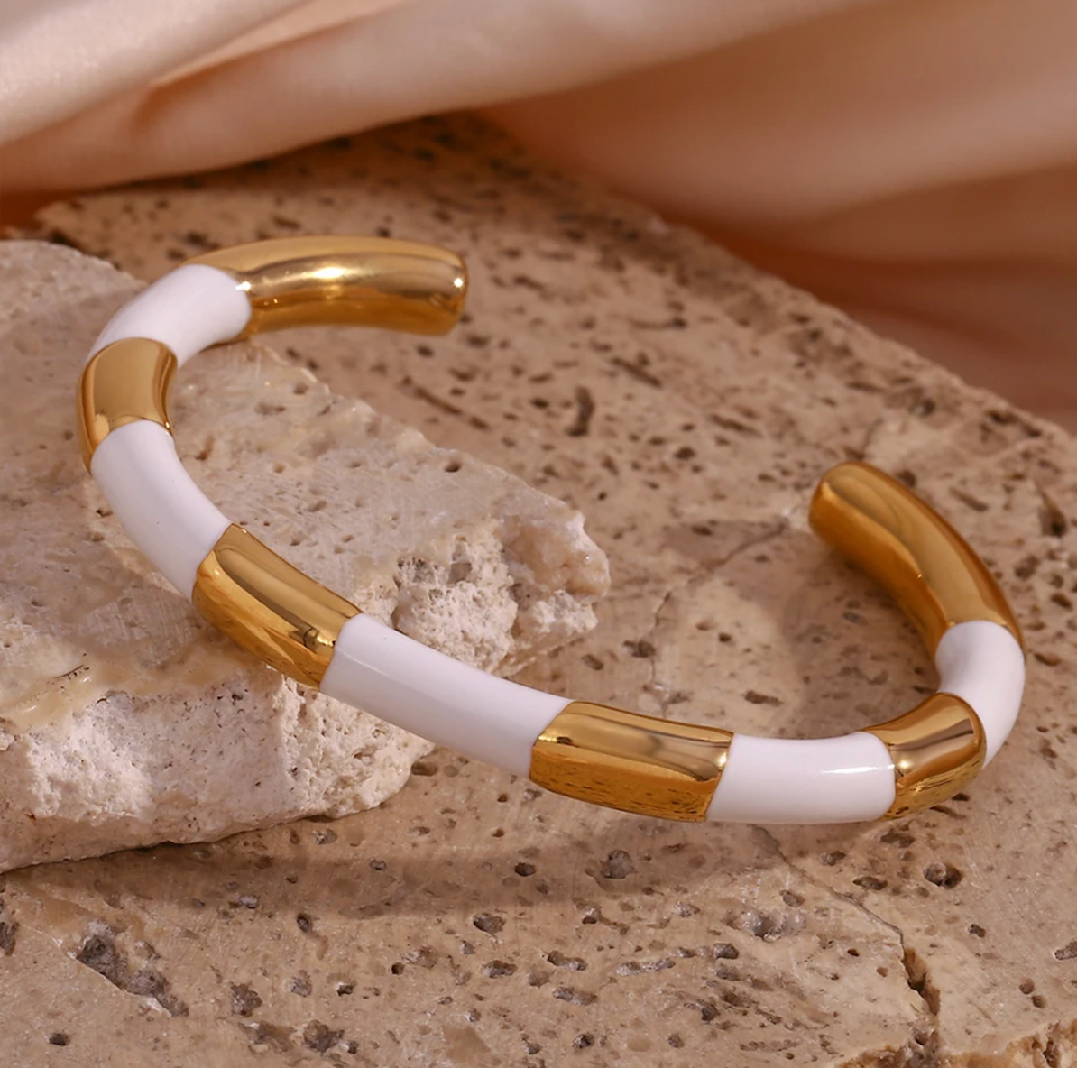 Brazalete egipcio