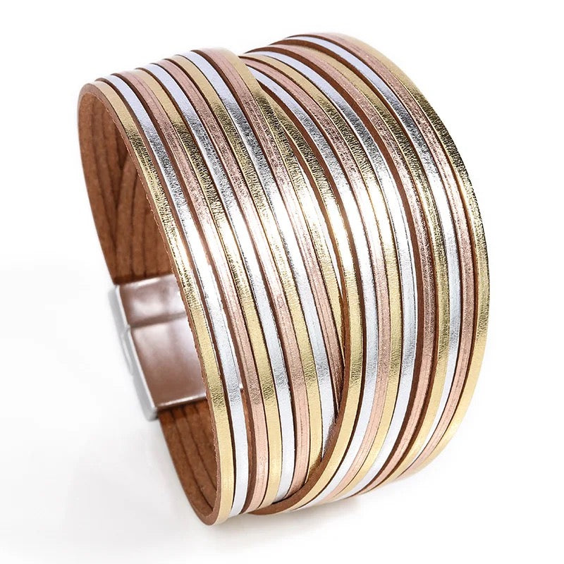 Brazalete tiras de cuero