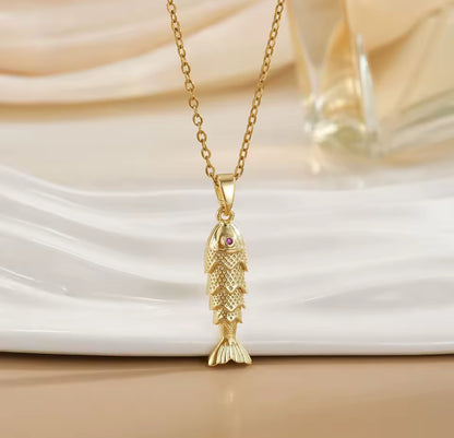 Collar pez colgante