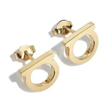 Aretes Omega