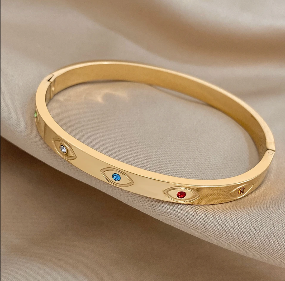 Pulsera ojitos circonia