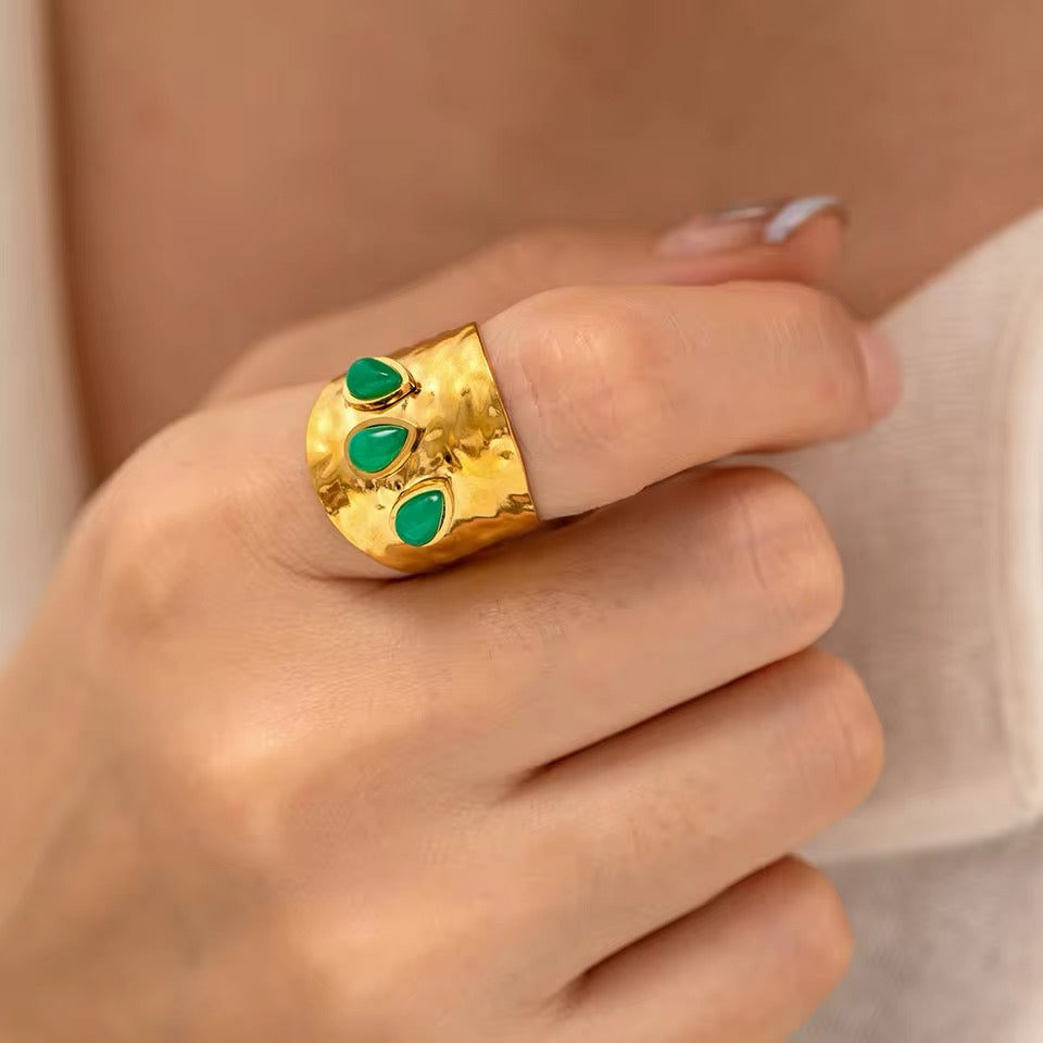 Corona gotas verdes