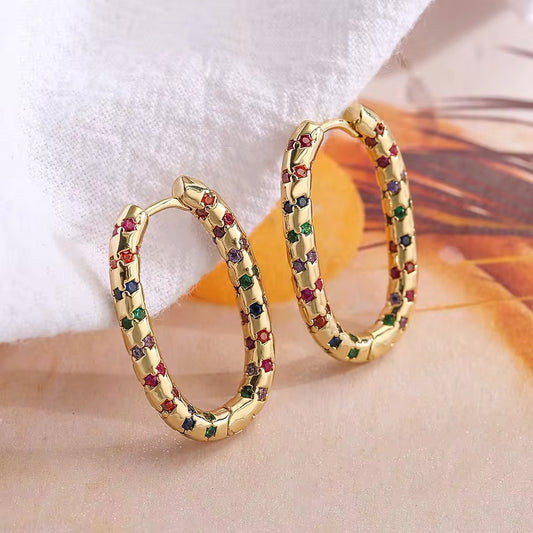 Pendientes Ovalo Piedritas
