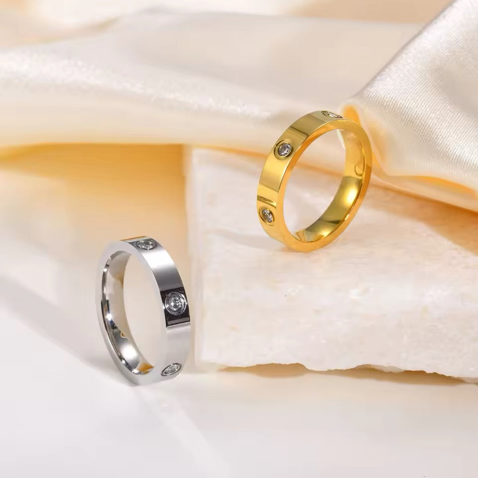Tornillos circonias oro
