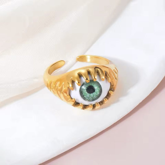 Ojo azul pestañas