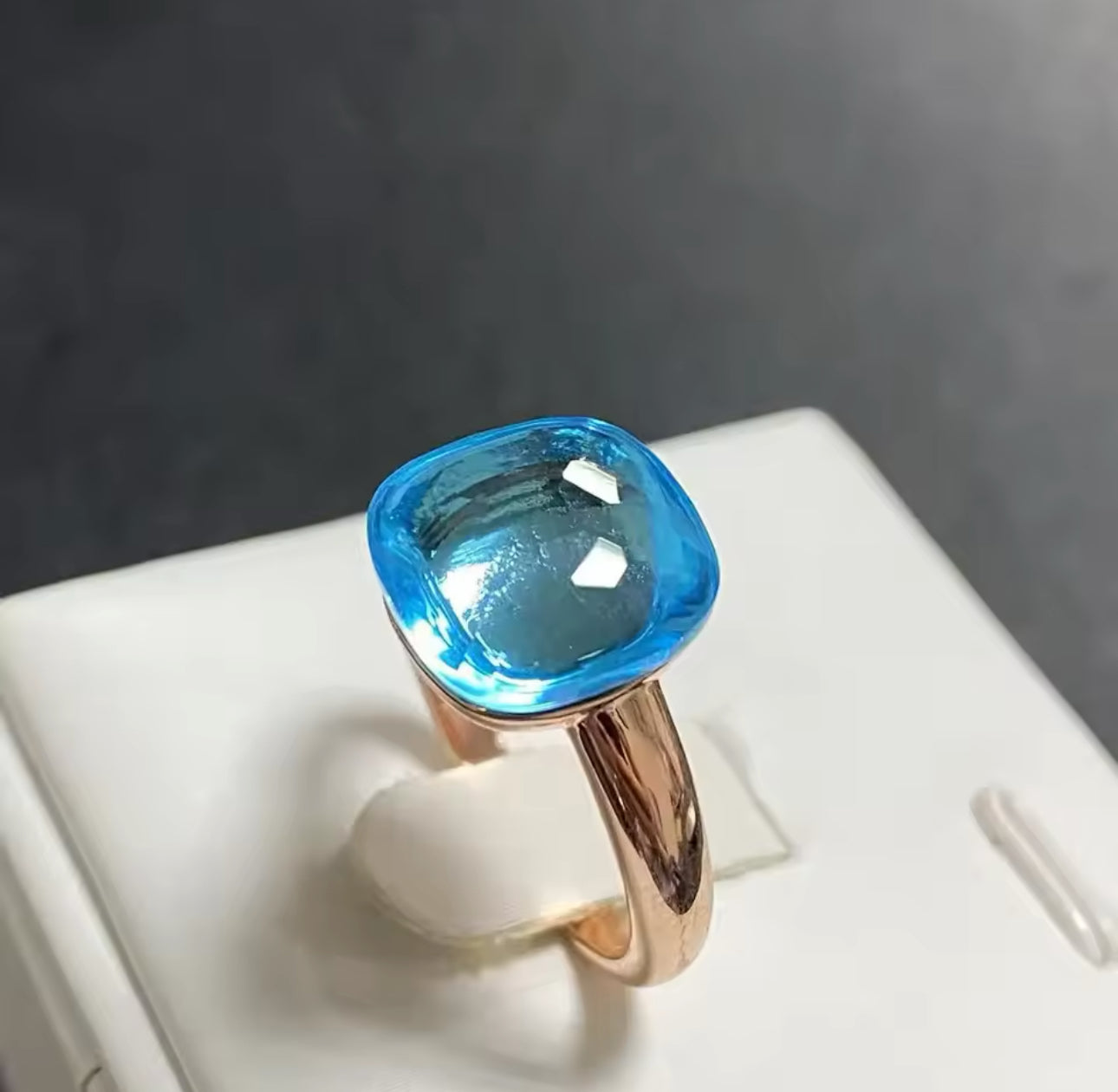 Anillo Topacio