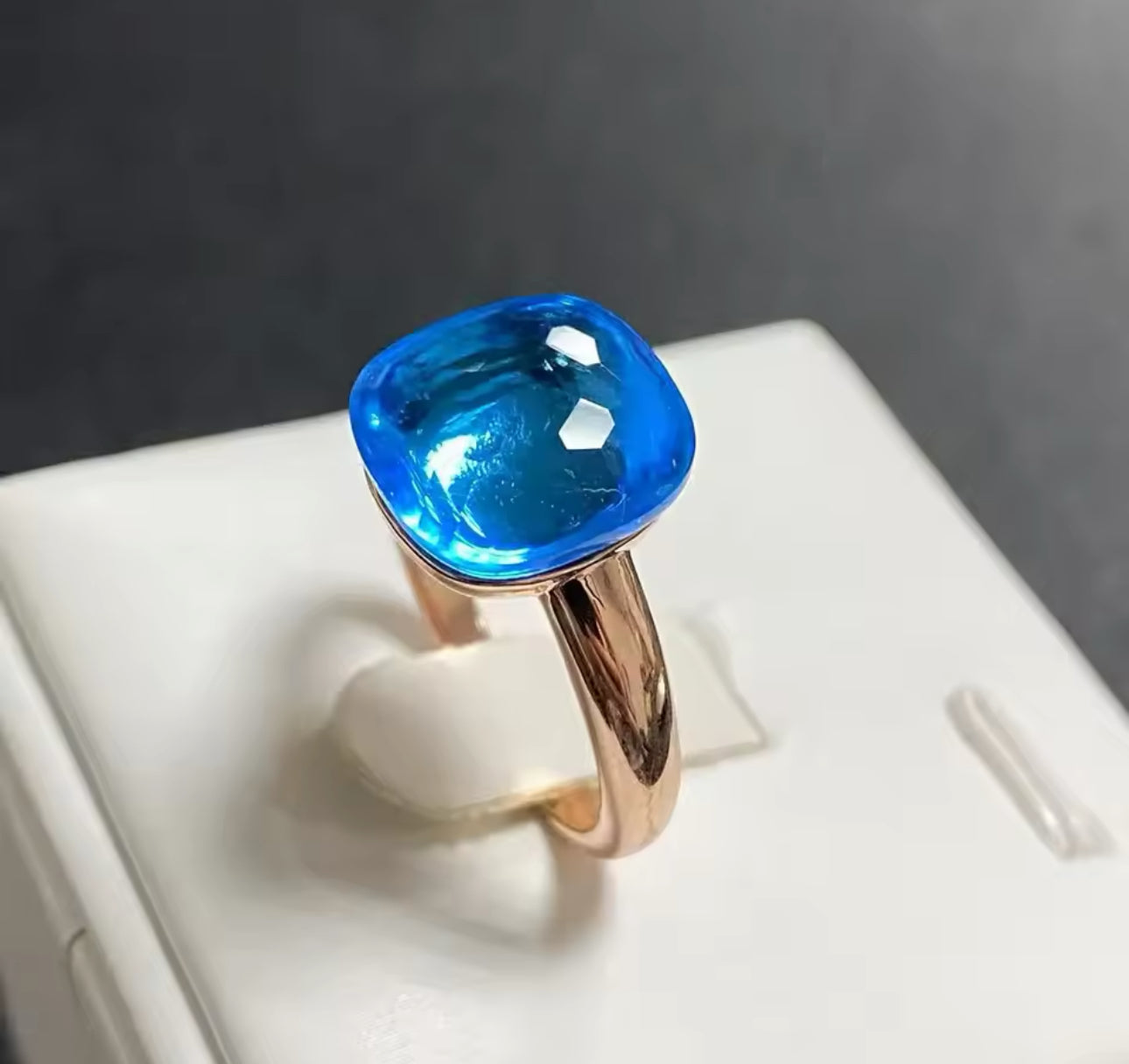Anillo Topacio