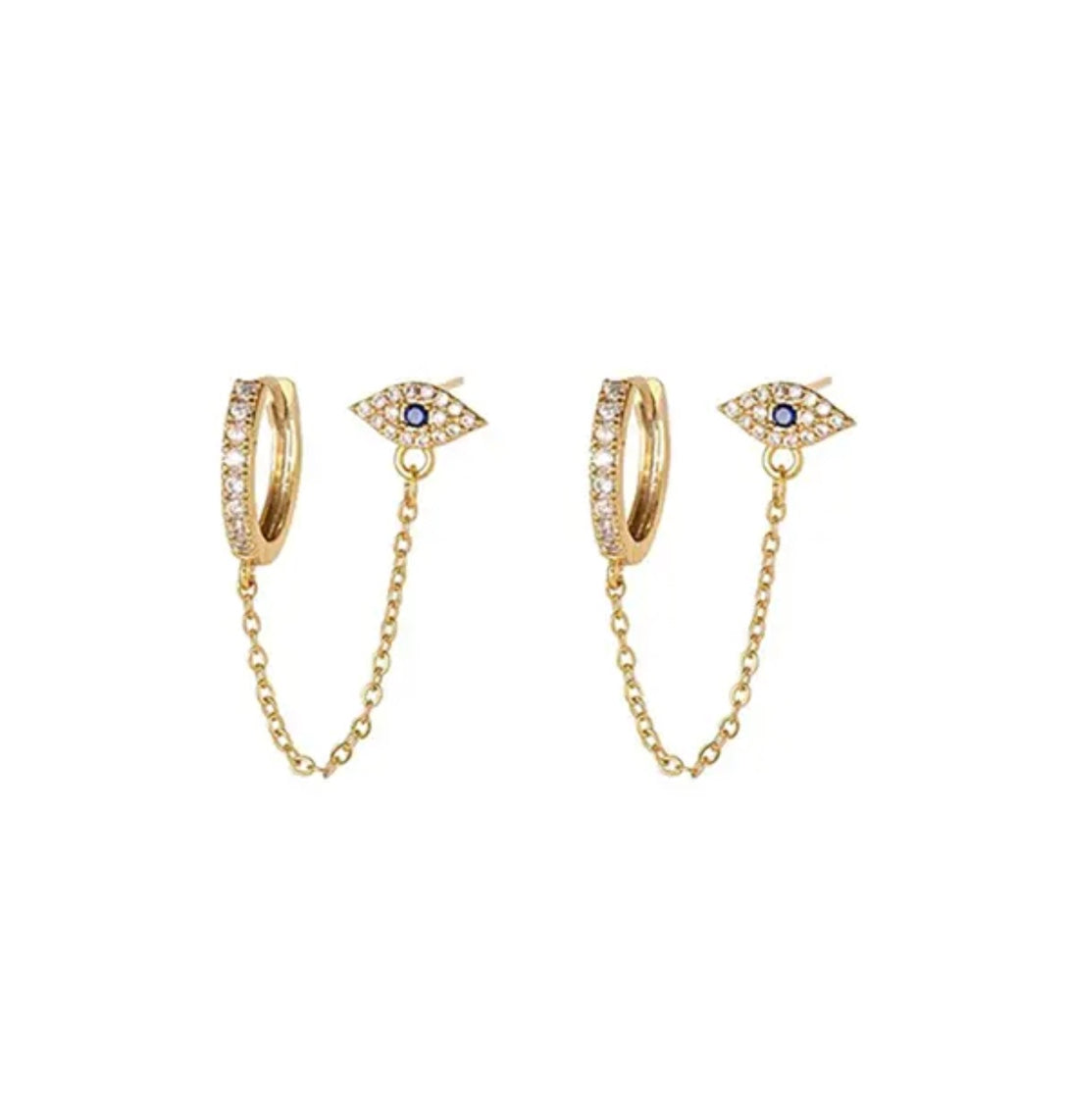 Arete cadena con ojito